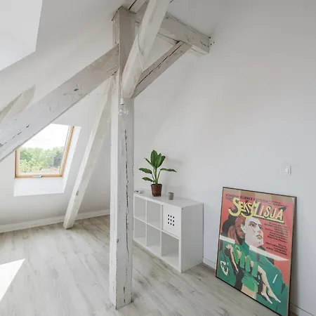 Scandinavian Loft By Bookinghost דירה *